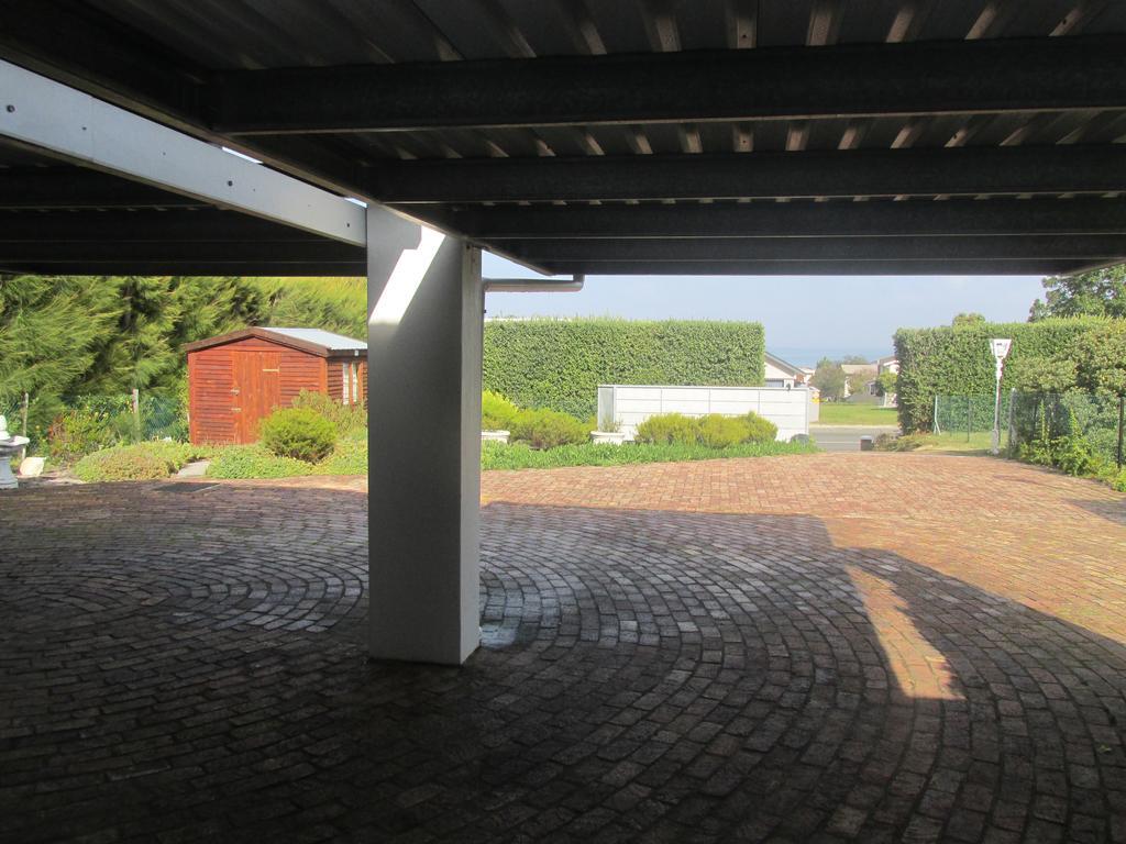 Casa Del Mar Hotel Hermanus Bagian luar foto