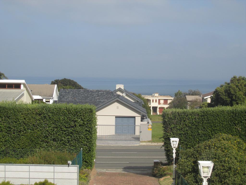 Casa Del Mar Hotel Hermanus Bagian luar foto